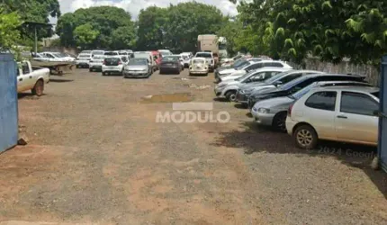 Excelente terreno de 1350 M em avenida No Marta Helena