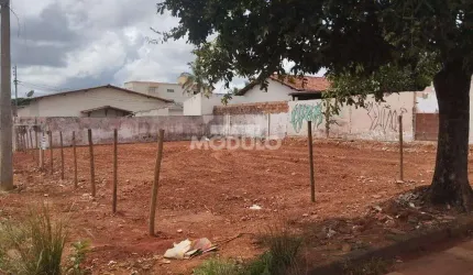 Excelente Terreno de esquina de 360 m Santa Monica