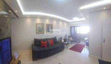 APARTAMENTO à venda, 3 quartos, 1 suíte, 1 vaga, LIDICE - Uberlândia/MG