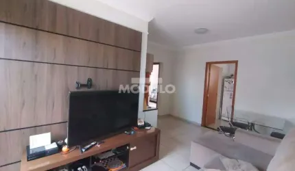 APARTAMENTO à venda, 2 quartos, 1 suíte, 2 vagas, Santa Mônica - Uberlândia/MG