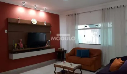 Excelente Casa com Fino Acabamento Cidade Jardim