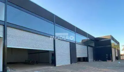 Galpão/Depósito/Barracão à venda, 8 vagas, LUIZOTE DE FREITAS - Uberlândia/MG