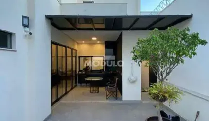 CASA RESIDENCIAL à venda, 3 quartos, 3 suítes, 3 vagas, Vigilato Pereira - Uberlândia/MG