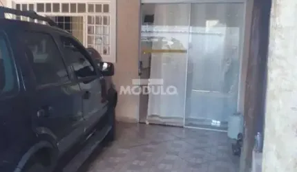 CASA RESIDENCIAL à venda, 3 quartos, 1 suíte, 2 vagas, Jardim Europa - Uberlândia/MG