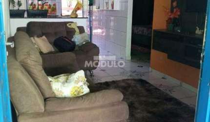 CASA RESIDENCIAL à venda, 2 quartos, 2 vagas, ALTO UMUARAMA - Uberlândia/MG