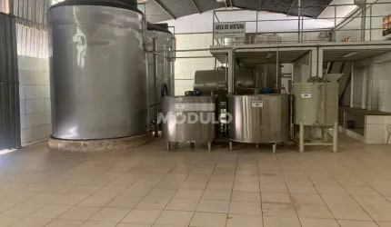 Galpão comercial para locação, bairro Chácaras Tubalina e Quartel