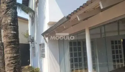 Casa residencial para locação bairro Morada da Colina com 4 quartos
