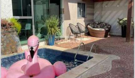 CASA RESIDENCIAL à venda, 4 quartos, 1 suíte, 2 vagas, TAIAMAN - Uberlândia/MG