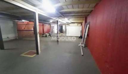 Prédio comercial para locação no Bairro Custódio Pereira
