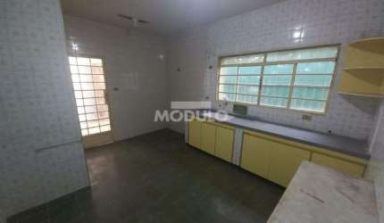 Casa Residencial para locação Bairro Umuarama