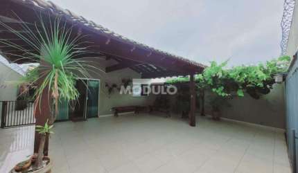 Casa Residencial para locação Bairro Laranjeiras