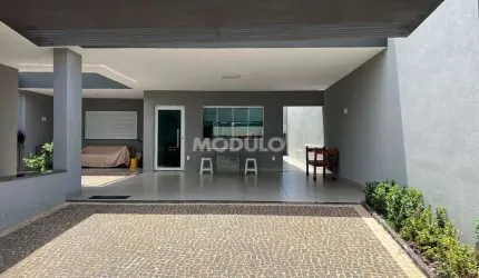 Casa Ampla e Moderna no Bairro Nova Uberlândia