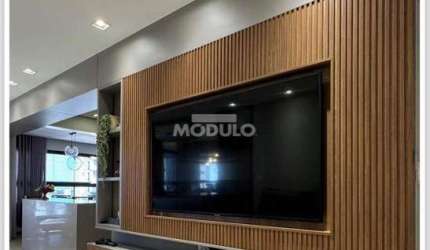APARTAMENTO à venda, 3 quartos, 1 suíte, 2 vagas, Santa Mônica - Uberlândia/MG