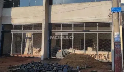 IMÓVEL COMERCIAL à venda, 3 vagas, Martins - Uberlândia/MG