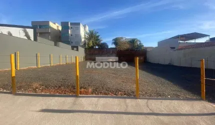 Excelente Terreno na avenida Santa Monica