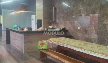 CASA RESIDENCIAL à venda, 2 quartos, 1 suíte, 3 vagas, RESIDENCIAL INTEGRACAO - Uberlândia/MG