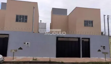 Excelente Sobrados no Alto Umuarama