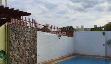Excelente Casa com Area de lazer e Piscina Daniel Fonseca