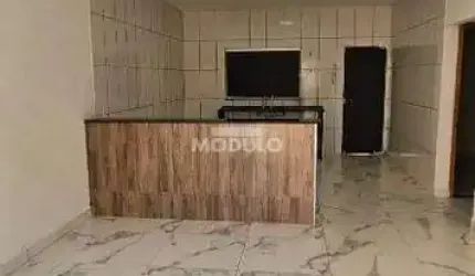 Casa com lazer no quintal no bairro Shopping Park