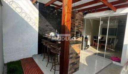 Sobrado para venda no bairro Jaraguá