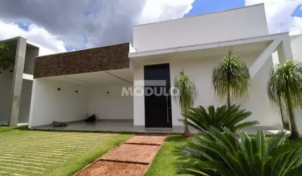 Casa em condomínio para locação no bairro Gávea