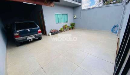 CASA RESIDENCIAL à venda, 3 quartos, 1 suíte, 3 vagas, Planalto - Uberlândia/MG