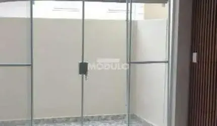 Apartamento residencial para locação, bairro Tubalina com 3 quartos