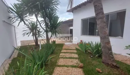 Casa residencial para locação, bairro Cidade Jardim com 3 quartos