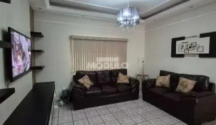 Casa mobiliada para locação, bairro Laranjeiras com 3 quartos