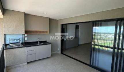 Apartamento de alto padrão no Jardim Sul