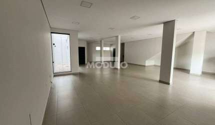 PRÉDIO à venda, 3 quartos, 1 suíte, 2 vagas, NOVA UBERLANDIA - Uberlândia/MG