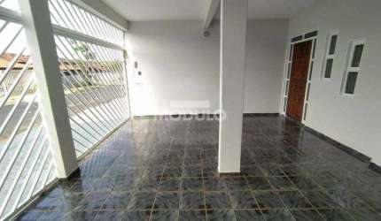 SOBRADO à venda, 4 quartos, 2 suítes, 2 vagas, CIDADE JARDIM - Uberlândia/MG