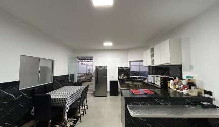 CASA RESIDENCIAL à venda, 3 quartos, 2 suítes, 5 vagas, JARDIM BOTANICO - Uberlândia/MG