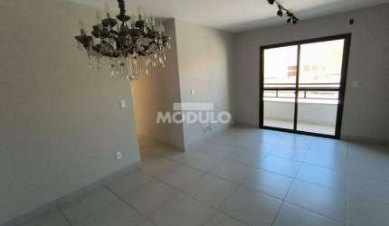 Apartamento residencial para locação, bairro Santa Mônica com 3 quartos