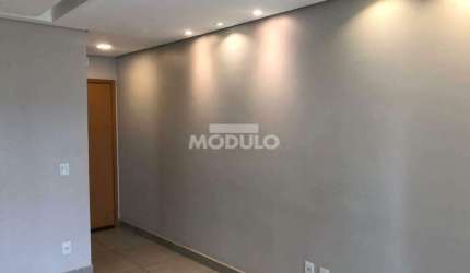APARTAMENTO à venda, 2 quartos, 1 vaga, ALTO UMUARAMA - Uberlândia/MG