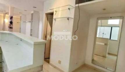 Casa comercial para locação, bairro Jardim Karaiba