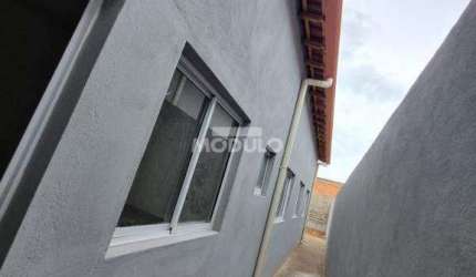CASA COMERCIAL à venda, 3 quartos, 1 suíte, Shopping Park - Uberlândia/MG
