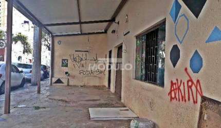 Casa comercial para locação no Centro