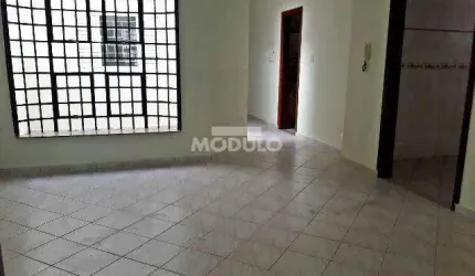 Casa comercial para locação Bairro Martins