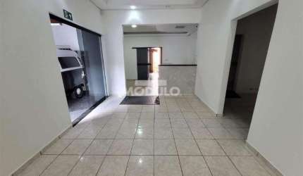 Excelente Casa Comercial no Martins