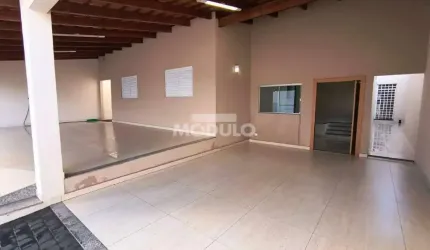 Casa residencial para locação bairro Tibery com 4 quartos
