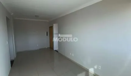 Apartamento para locação bairro Santa Mônica com 3 quartos