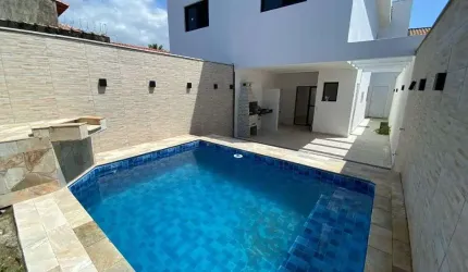 Sobrado com 3 dormitórios à venda, 147 m² por R$ 750.000,00 - Vera Cruz - Mongaguá/SP