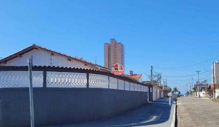 Casa com 3 dormitórios à venda, 166 m² por R$ 535.000,00 - Vila Anhanguera - Mongaguá/SP