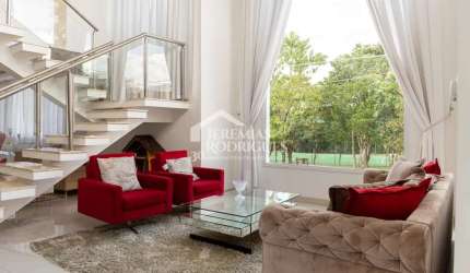 Casa com 4 quartos, 330 m² - Condomínio Residencial Terras de San Marco - Taubaté/SP