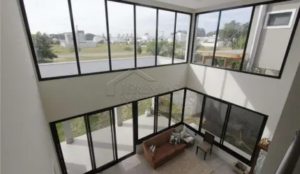 Casa Condomínio em Taubaté