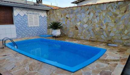 Casa Padrão em Pindamonhangaba