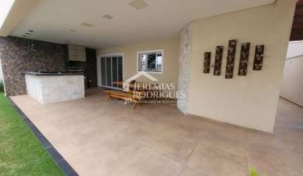 Casa com 3 quartos, 306 m², à venda por R$ 1.450.000- Condomínio Ouro Ville - Taubaté/SP