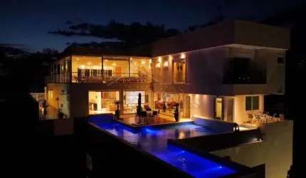 Casa Condomínio em Taubaté