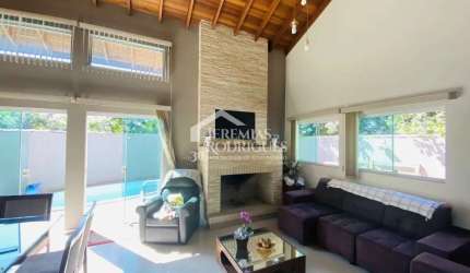 Casa com 3 dormitórios, 221 m² - Condomínio Campos do Conde - Tremembé/SP
